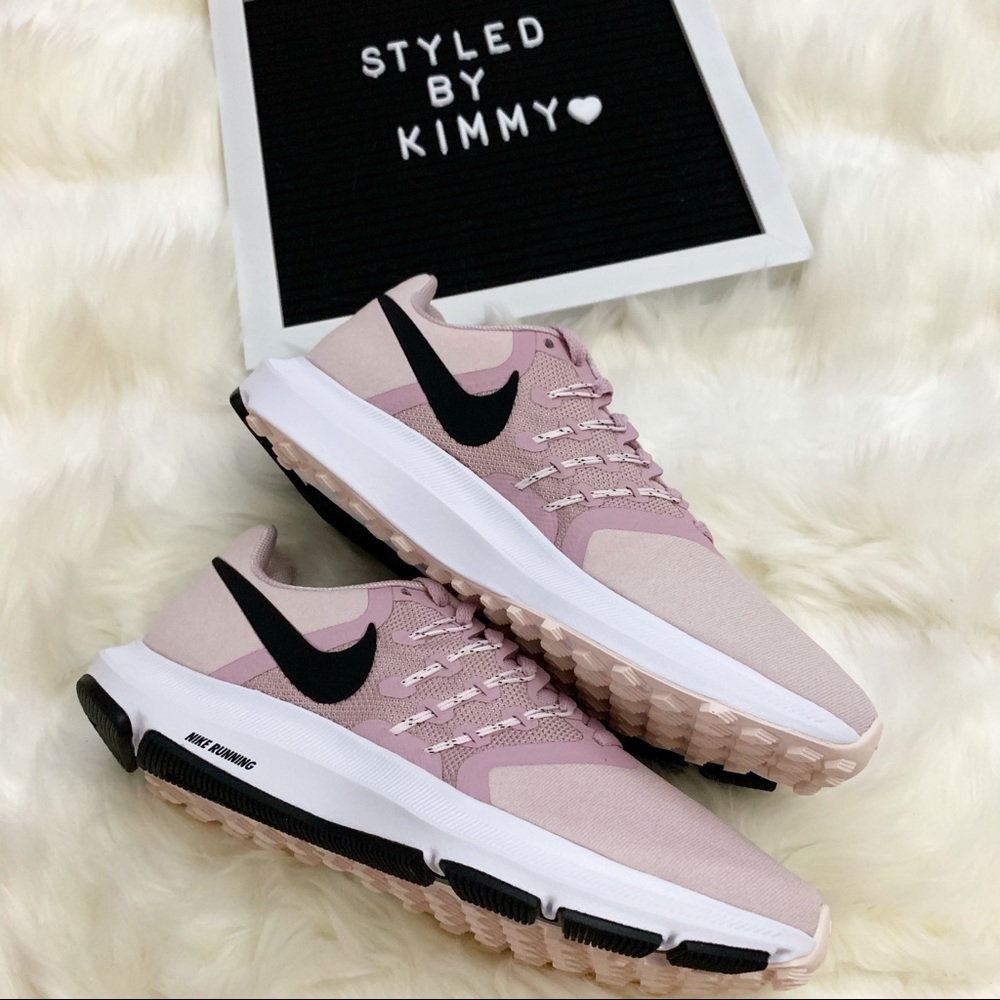 🌸 NIKE RUN SWIFT Sneakers Running Shoes NWT - Picture 4 of 11